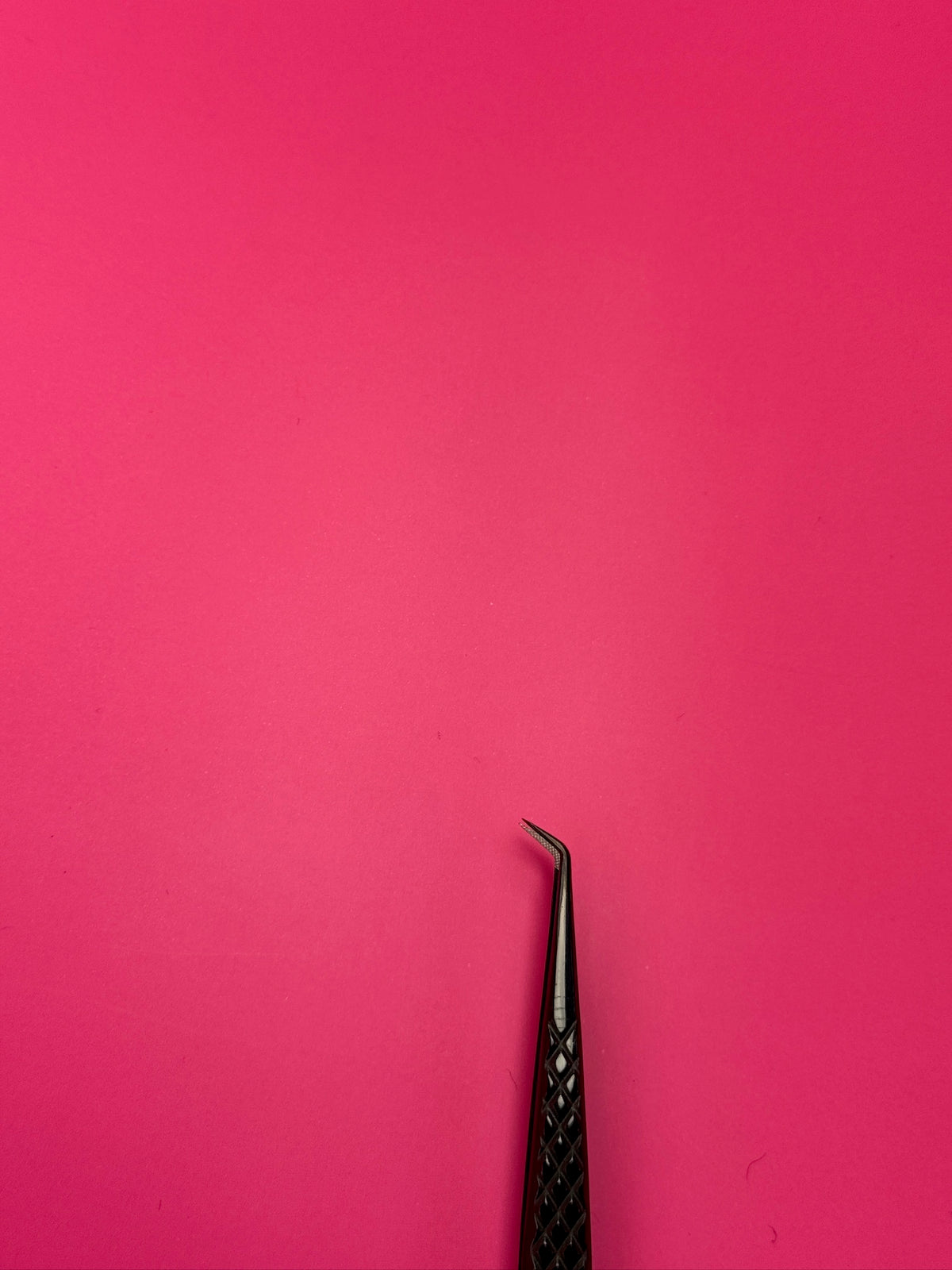 Die Pretty “ICONIC DUO” Tweezers — 444 & 888